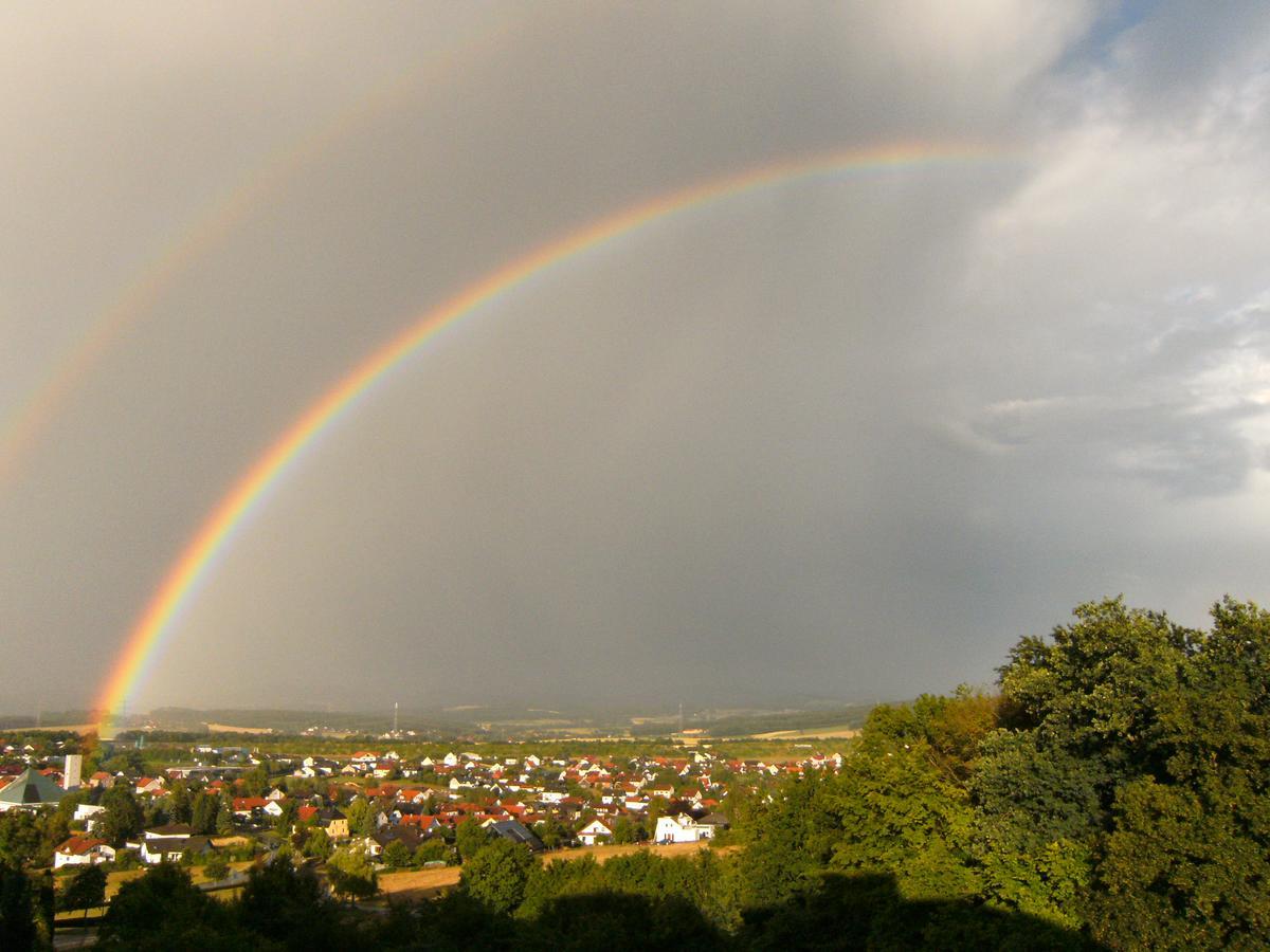 Der Florenberg - Gipfel Fuer Geniesser Кюнцелль Экстерьер фото